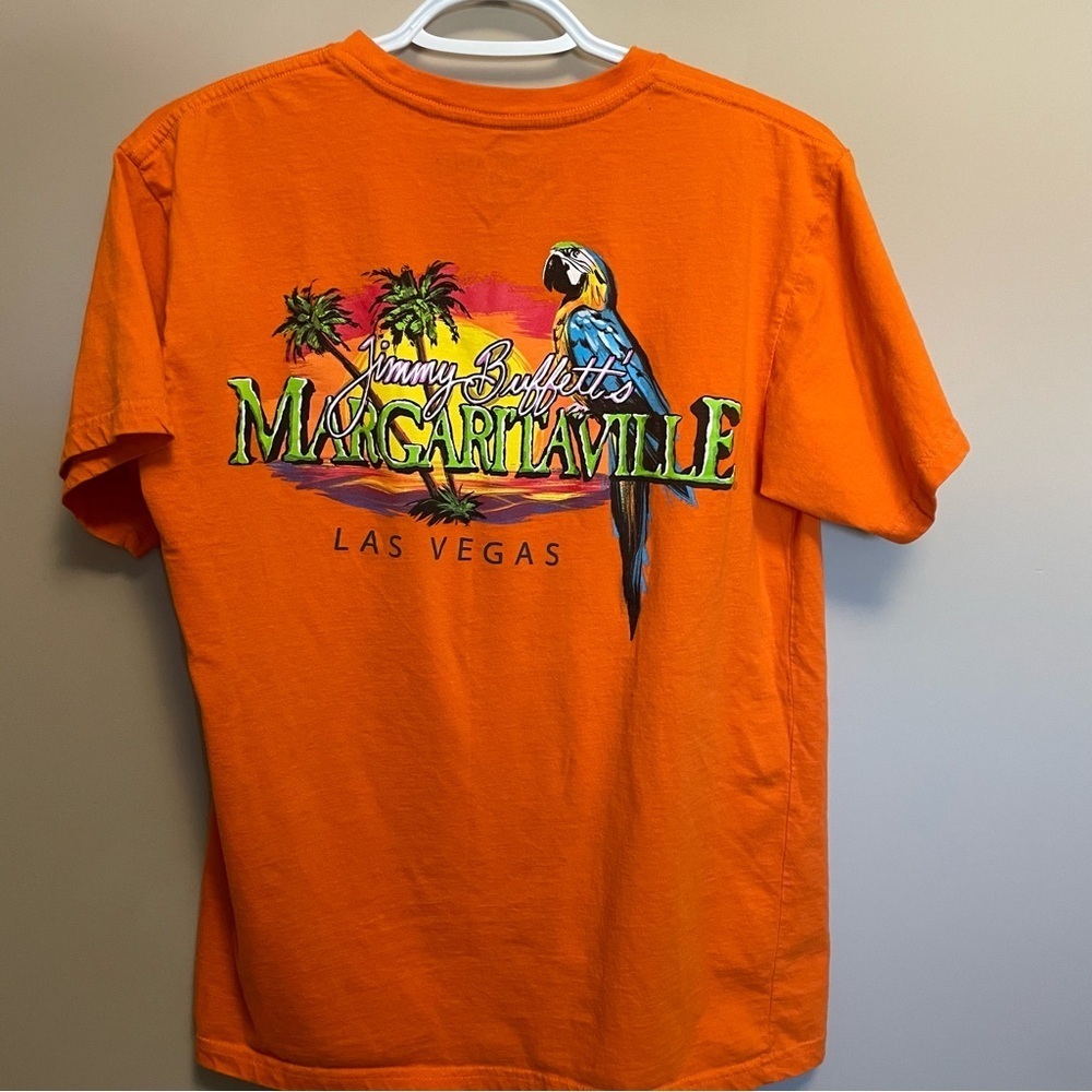 Jimmy Buffett Margaritaville Las Vegas Orange Parrot Tee Men’s Medium